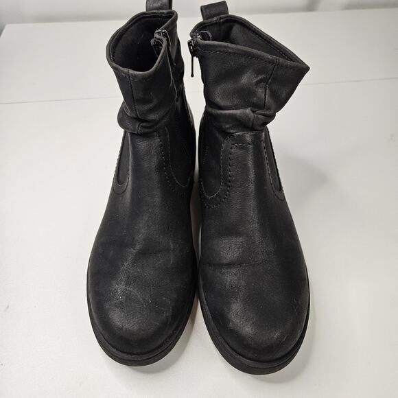 Cliffs by White Mountain Black Slouch Ankle Boots Wedge Booties Size 8 - Picture 2 of 7